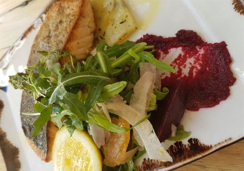 The Carlisle Bar - Click Find 7