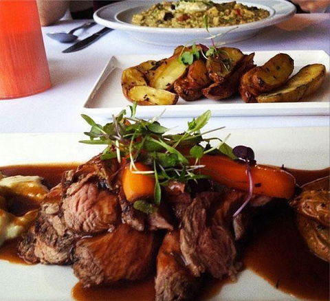 Domani's Cafe Restaurant & Bar - Local Finder 11