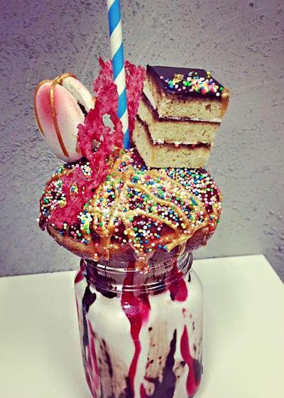 House Of Blanche - Bet 4u 27