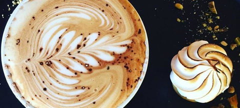 House Of Blanche - Bet 4u 3