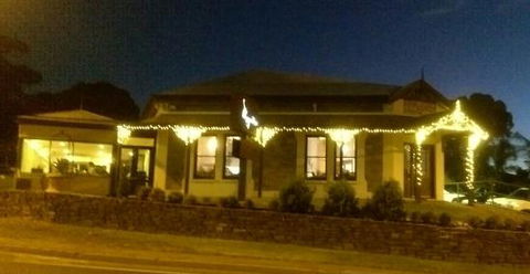 Mangosteen Restaurant - Click Find 0