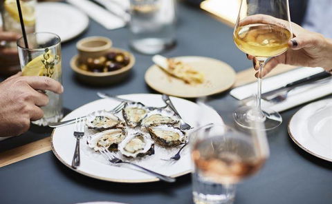 The Distillery Woodfire Restaurant - Bridge Guide 14