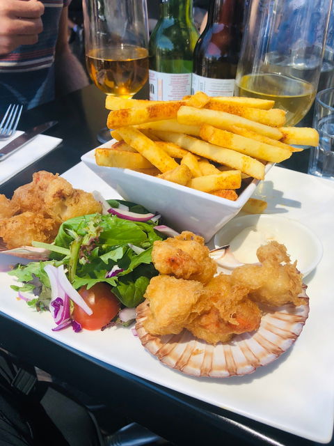The River Cafe At Beauty Point - Click Find 17
