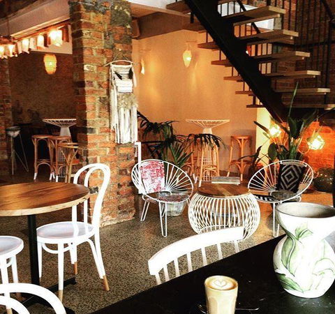 Victoria Hotel Bistro - Click Find 10