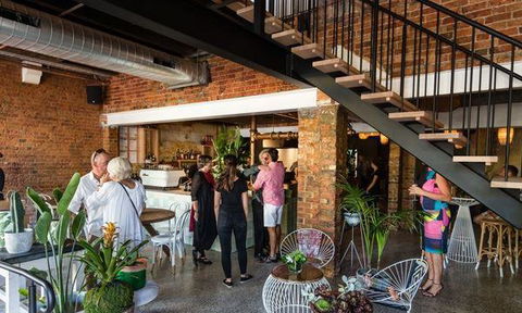 Victoria Hotel Bistro - Click Find 5