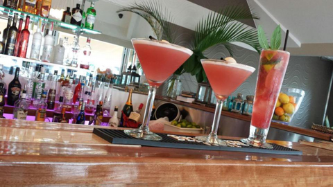 Breeze Bar - Bet 4u 2