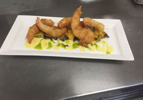 LakeFront Bistro - Click Find 10