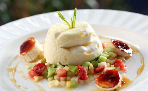 LakeFront Bistro - Click Find 22