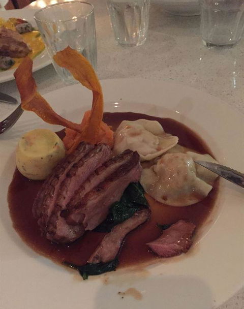 LakeFront Bistro - Click Find 3