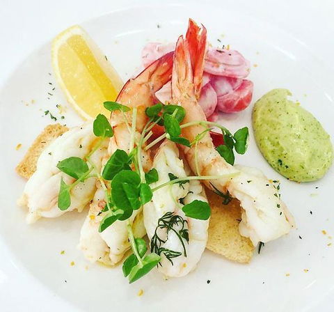 Sails Beach Restaurant & Bar - Bridge Guide 13