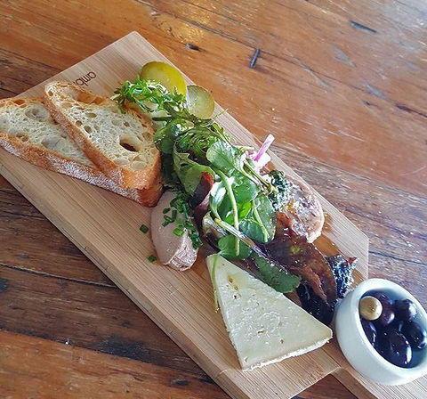 The Lithgow Tin Shed - DBD 8