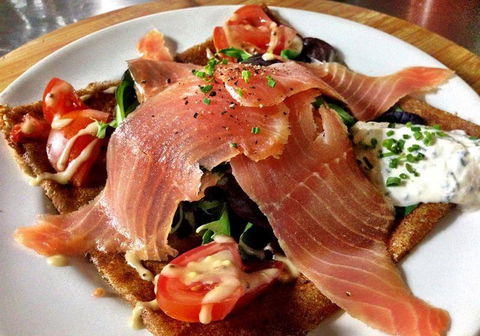 Bellas Cafe & Licensed Italian Restaurant - Bet 4u 25