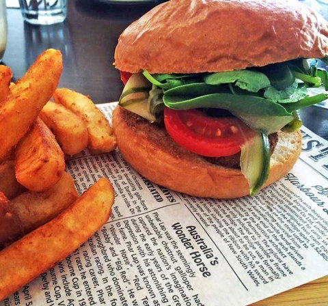 Cafe Capella's - Bet 4u 5