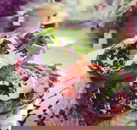 Little Swallow Cafe - Click Find