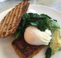 Cafe Lola - Click Find