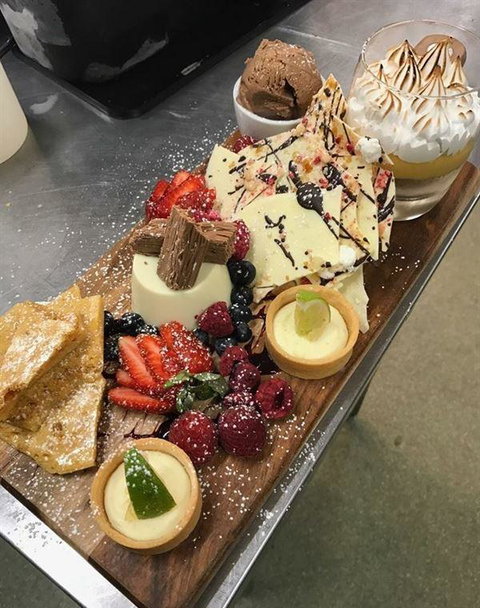 Lunch Craft - Bridge Guide 10