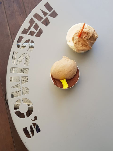 Massimo's Gelateria - Bridge Guide 6