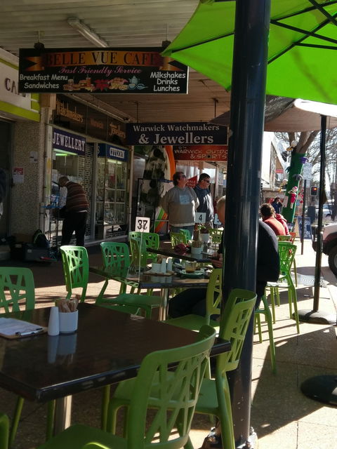 Belle Vue Cafe - Click Find 1