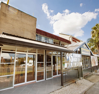 Commercial Hotel - Click Find