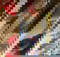 Bruce's Ozzie Pizza  Ribs - Click Find