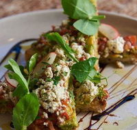 Glen Iris Pantry - Click Find