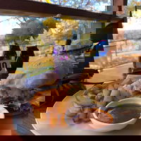 Hainault Vineyard  Cafe