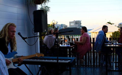 8th Ave Terrace - Lavinia 20
