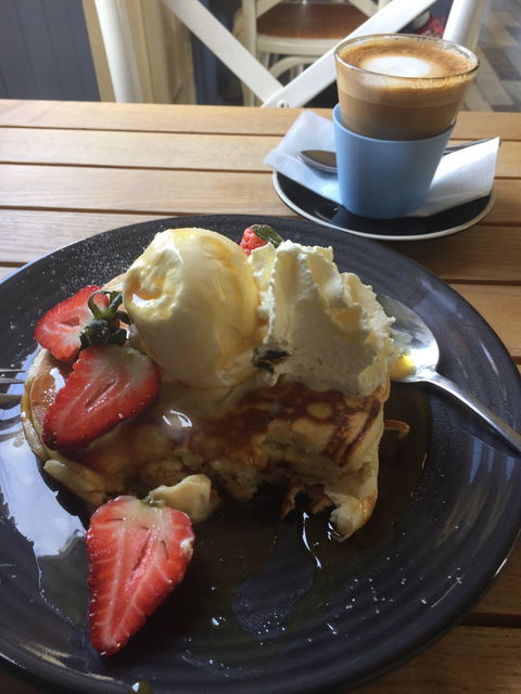 Beach Hut Coffee - Lawyer Find 4