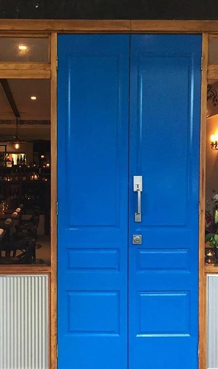 The Blue Door On 5th - Lavinia 4
