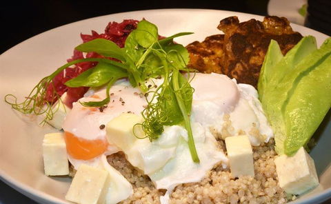 The Vale Cafe - Click Find 2