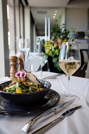 Pebbles Restaurant - Click Find 0