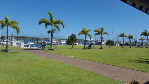 Baltimore’s Restaurant - Lawyer Find 3