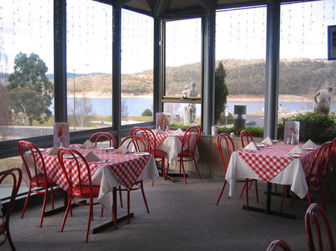 Angie's Italian Kitchen - Click Find 0