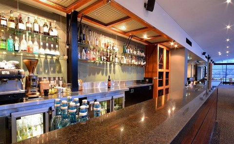 Cuisine Restaurant & Bar - Bet 4u 5