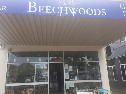 Beechwoods Cafe - Click Find 0
