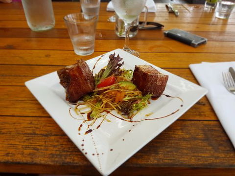 Bibesia Restaurant & Cocktail Bar - Bet 4u 0