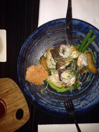 Essence Bar & Grill - Click Find 0