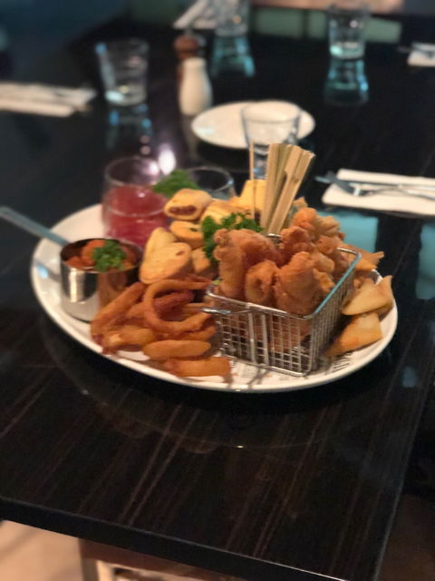 Essence Bar & Grill - Click Find 1