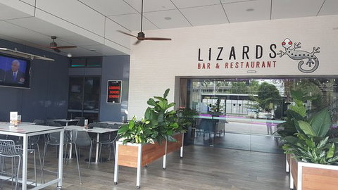 Lizards Bar & Restaurant - Lawyer Find 0