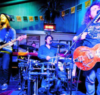 The Bearded Dragon Hotel - Click Find