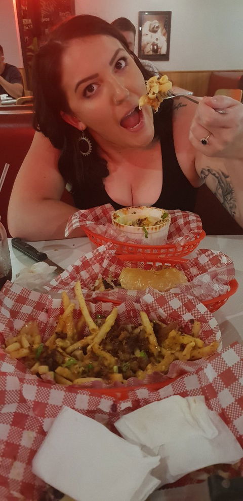 Easy Street Diner - Lawyer Find 1