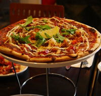 Oz Napoli Pizza Pasta Restaurant - Bet 4u