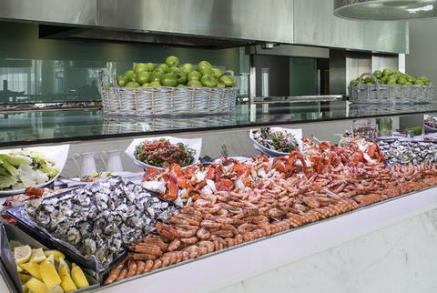 Terraces Seafood Buffet Restaurant At Sheraton Mirage - Local Finder 0