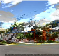 Royal Hotel Motel - Click Find