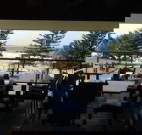 Fat Fish Beachfront Bistro - Bet 4u