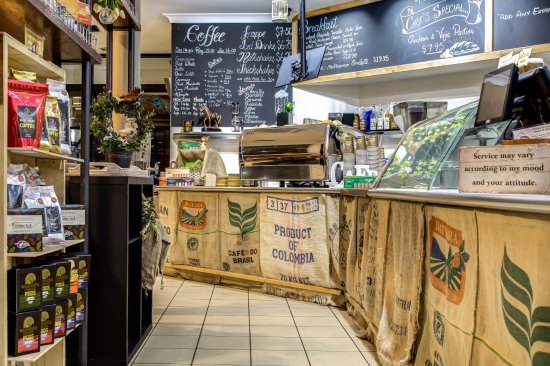 Glass House Mountains QLD Bet 4u