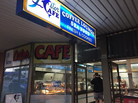 New Astor Cafe - Click Find 0