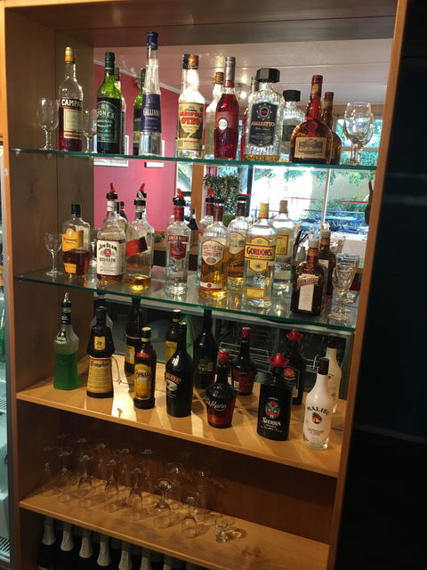 Pan O Vino Italian Restaurant - Click Find 3