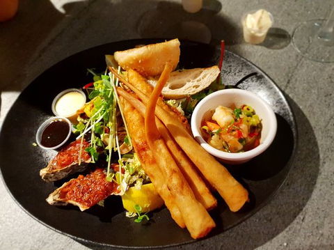 Noosa Heads Surf Club - Bridge Guide 0