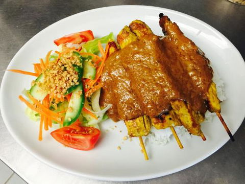 Chang Thai At The Entrance - Click Find 0
